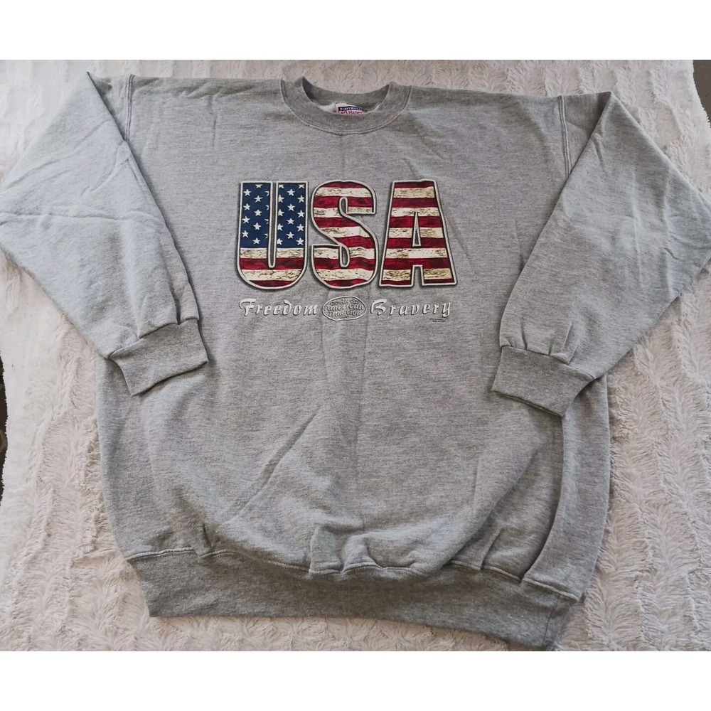 Vintage An American Tradition Hanes Sweatshirt Men's Large USA American Flag